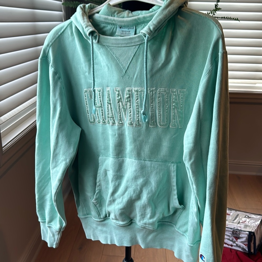 Men’s Campion hoodie